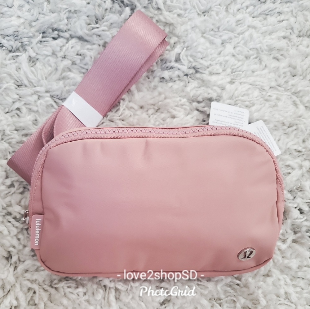 Lululemon Everywhere Belt Bag Pastel Pink 💕 NWT